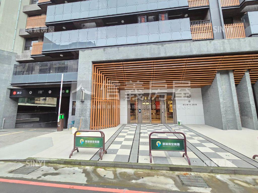 近車站易德聚兩房兩衛車位房屋室內格局與周邊環境