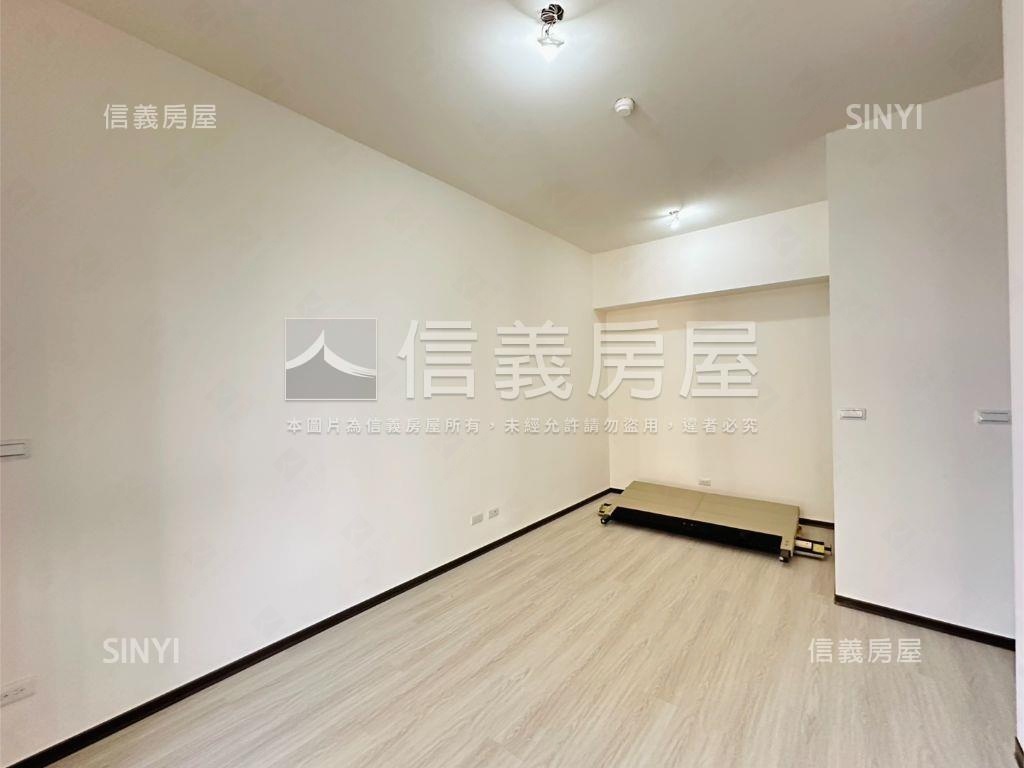 王爺壟全新兩房兩衛浴房屋室內格局與周邊環境