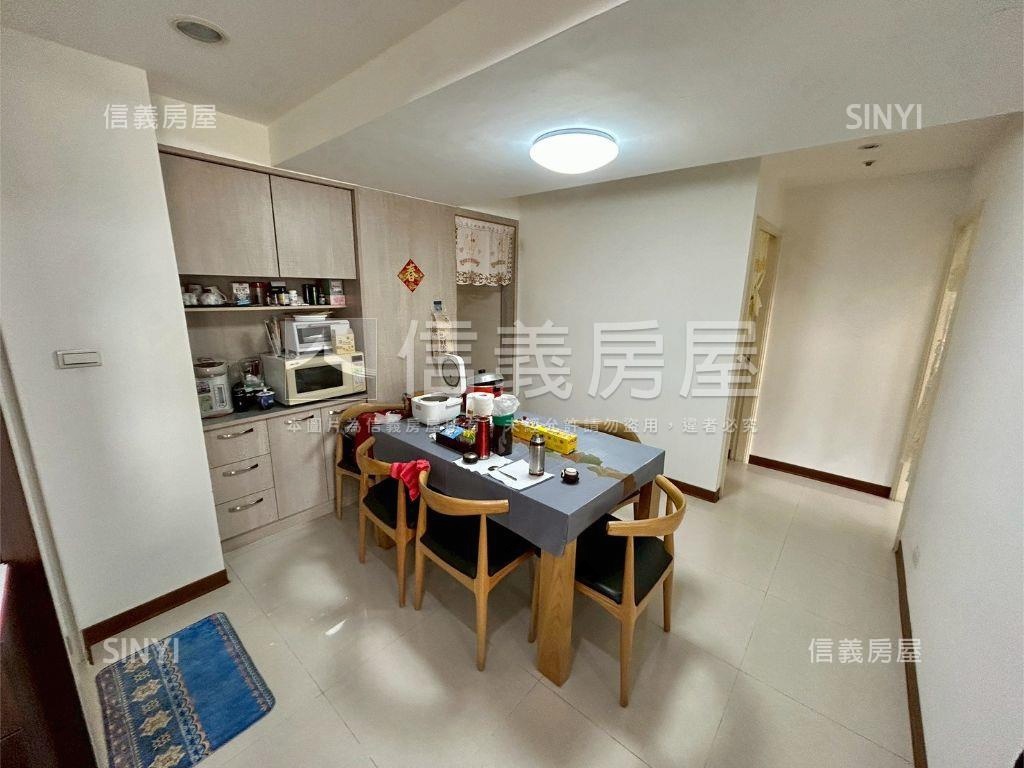 希望之河高樓雙衛河景兩房房屋室內格局與周邊環境