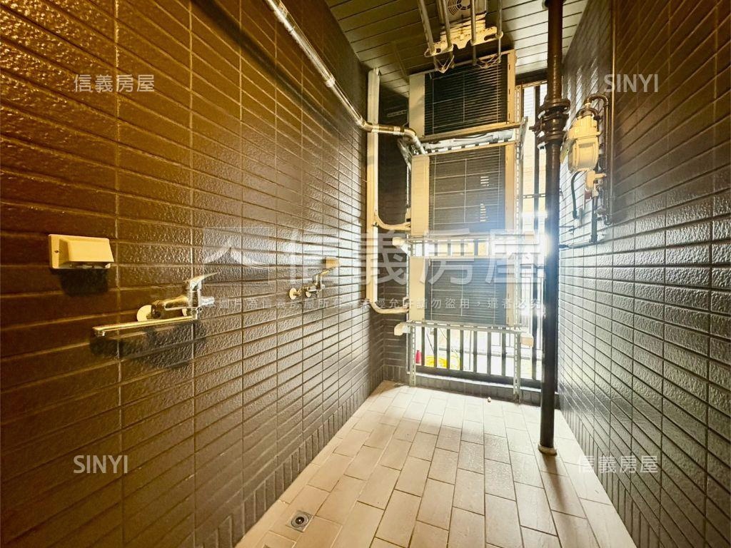 遠雄新宿優質露臺３樓房屋室內格局與周邊環境