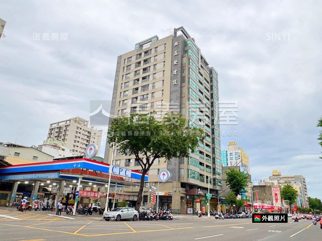 鄰光華夜市‧潛艇堡金店面房屋室內格局與周邊環境