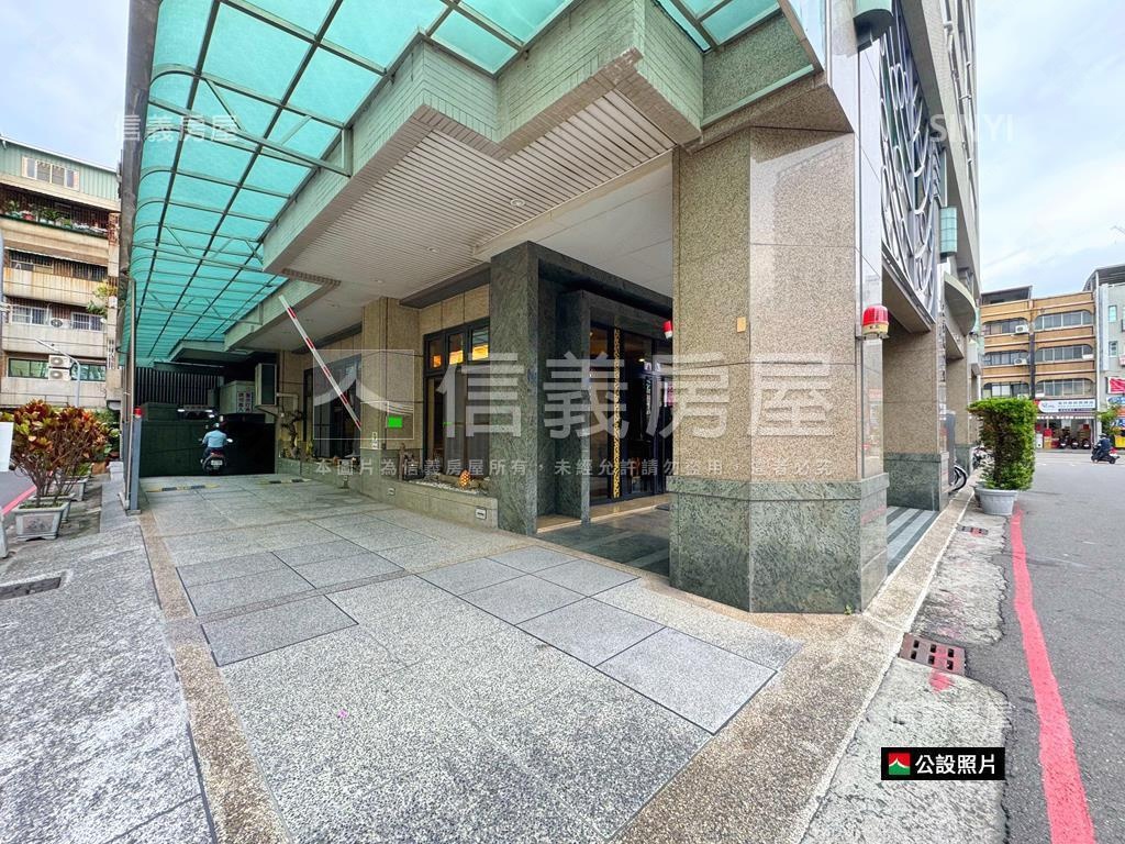 鄰光華夜市‧潛艇堡金店面房屋室內格局與周邊環境