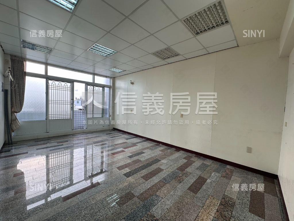 西港住商用店住大空間房屋室內格局與周邊環境