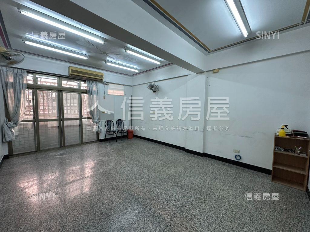 西港住商用店住大空間房屋室內格局與周邊環境