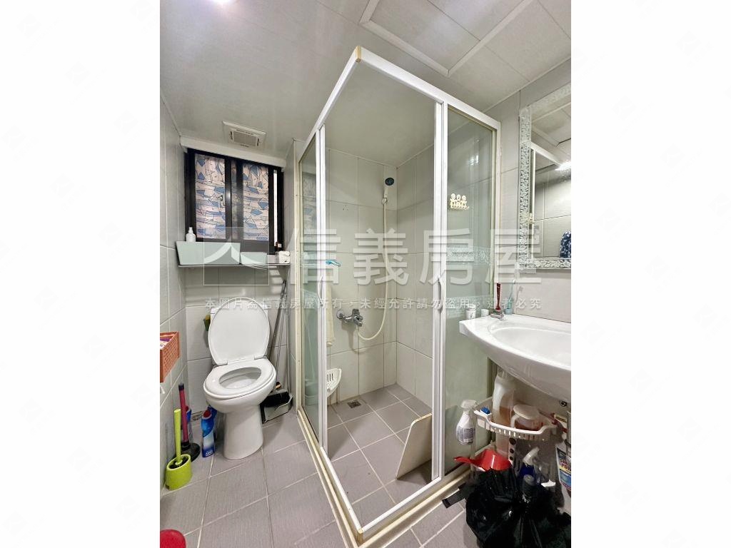 【稀有】西門捷運幽靜美宅房屋室內格局與周邊環境