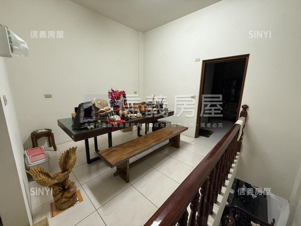 三官路約１５米金店住房屋室內格局與周邊環境