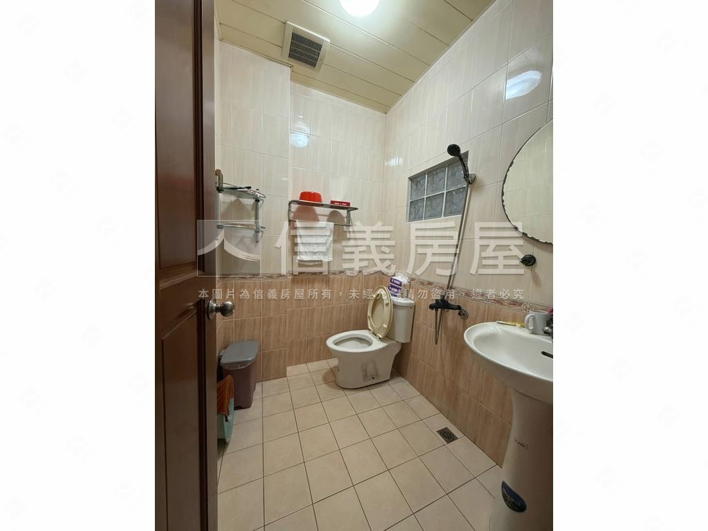 三官路約１５米金店住房屋室內格局與周邊環境