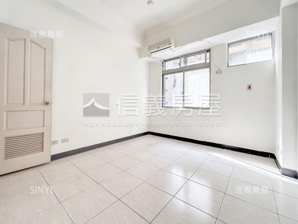 長堤三房有平面車位房屋室內格局與周邊環境