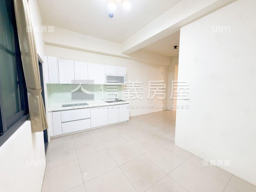 屋主誠售！大地坪邊間別墅房屋室內格局與周邊環境