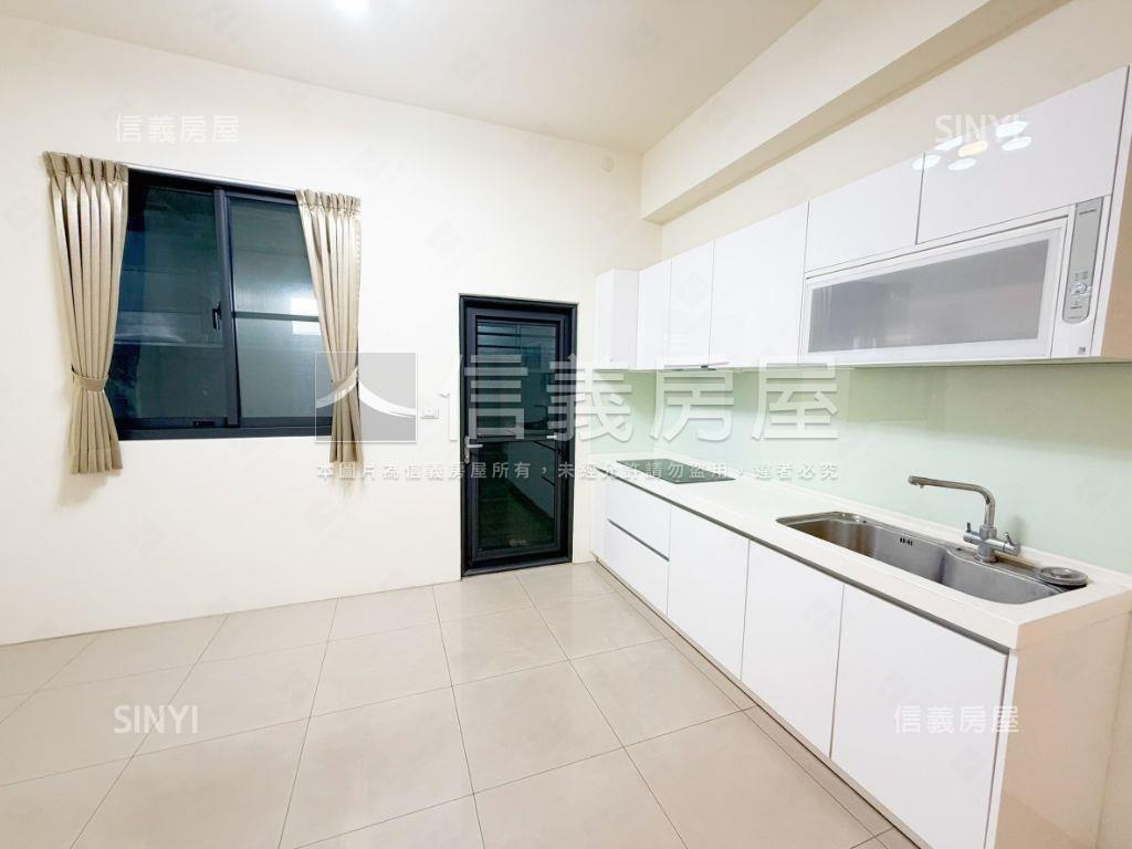 屋主誠售！大地坪邊間別墅房屋室內格局與周邊環境