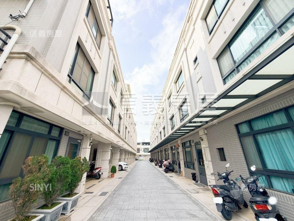 屋主誠售！大地坪邊間別墅房屋室內格局與周邊環境