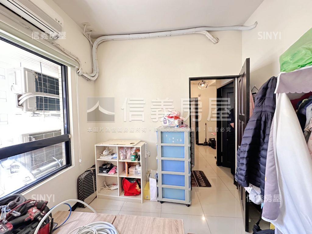 寓上長安三房平面車位房屋室內格局與周邊環境