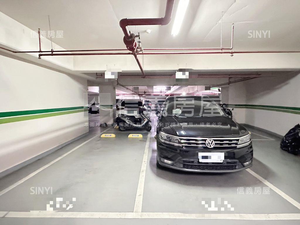 寓上長安三房平面車位房屋室內格局與周邊環境