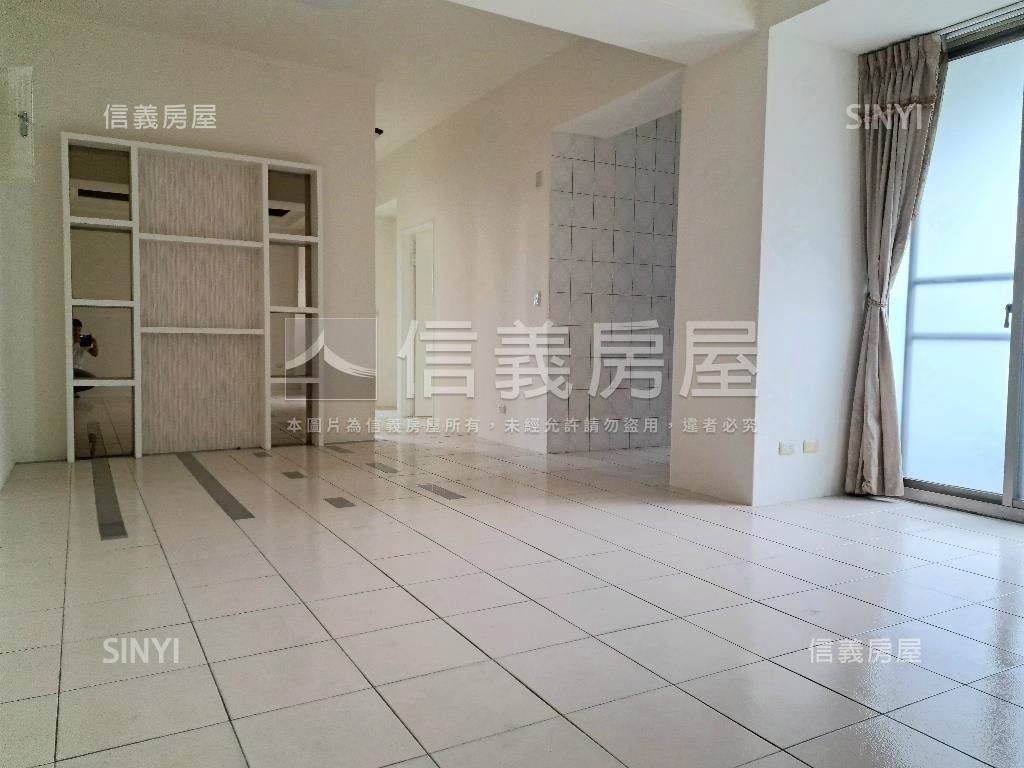 名人山水美美三房房屋室內格局與周邊環境