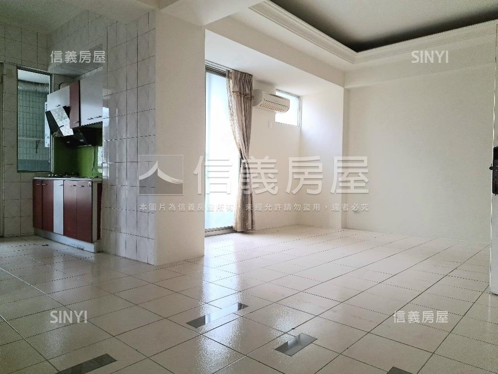 名人山水美美三房房屋室內格局與周邊環境