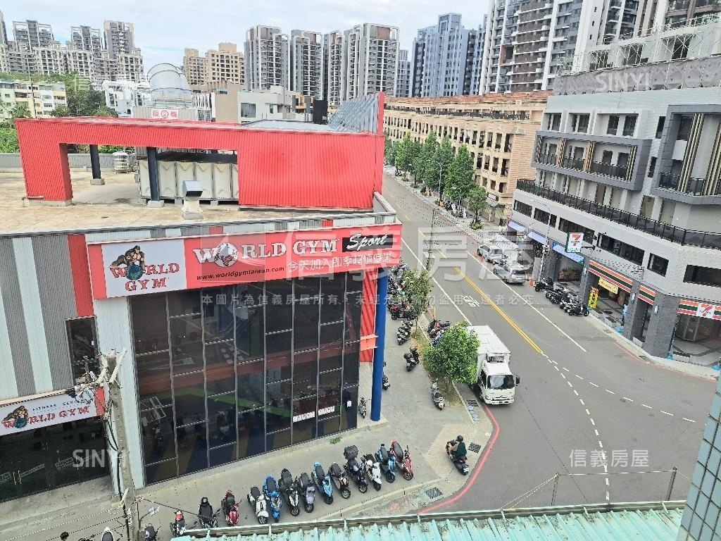 名人山水美美三房房屋室內格局與周邊環境