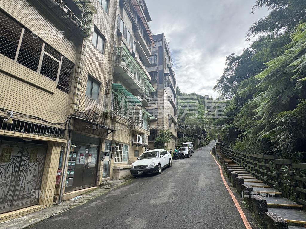 綠景森活邊間美宅房屋室內格局與周邊環境