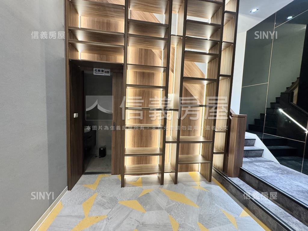 華麗綻放．捷運金店房屋室內格局與周邊環境