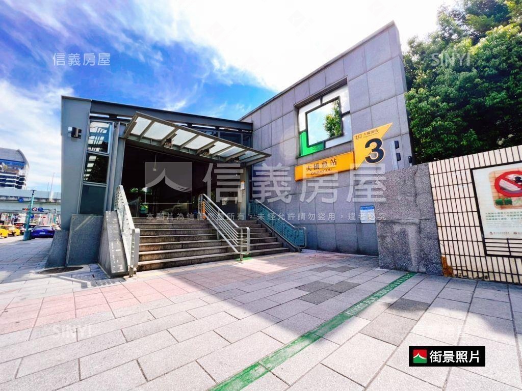 當代１號院露臺戶房屋室內格局與周邊環境