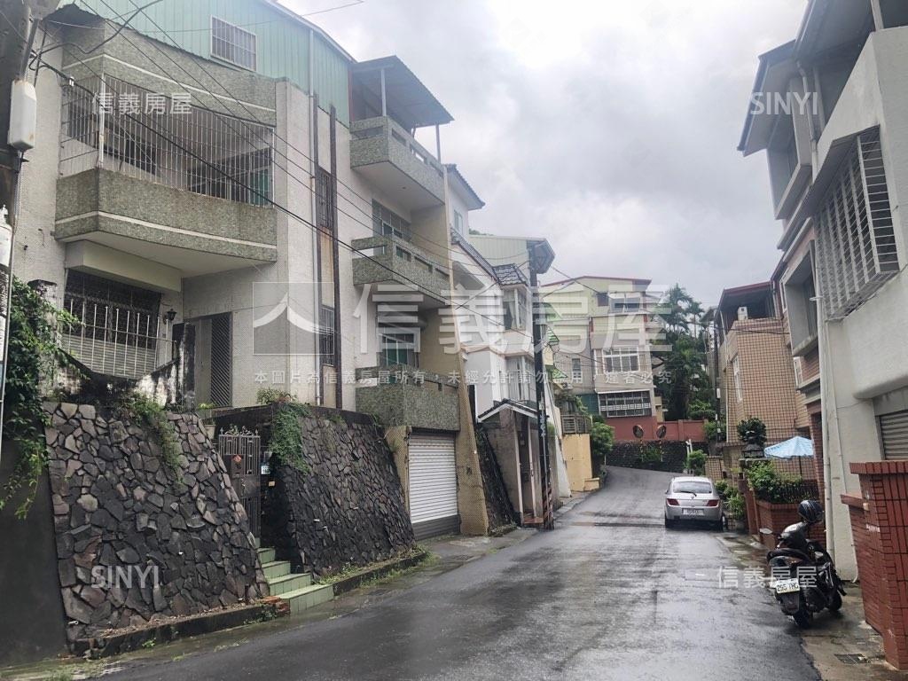 翠湖山莊土地百坪別墅房屋室內格局與周邊環境