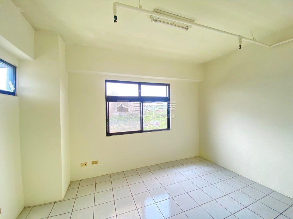 中科邊間採光大三房房屋室內格局與周邊環境