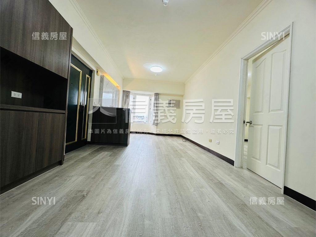 龍安特區採光三房房屋室內格局與周邊環境