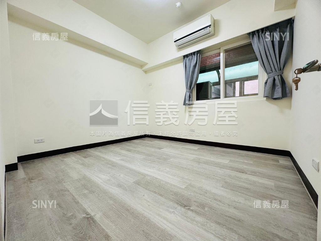 龍安特區採光三房房屋室內格局與周邊環境