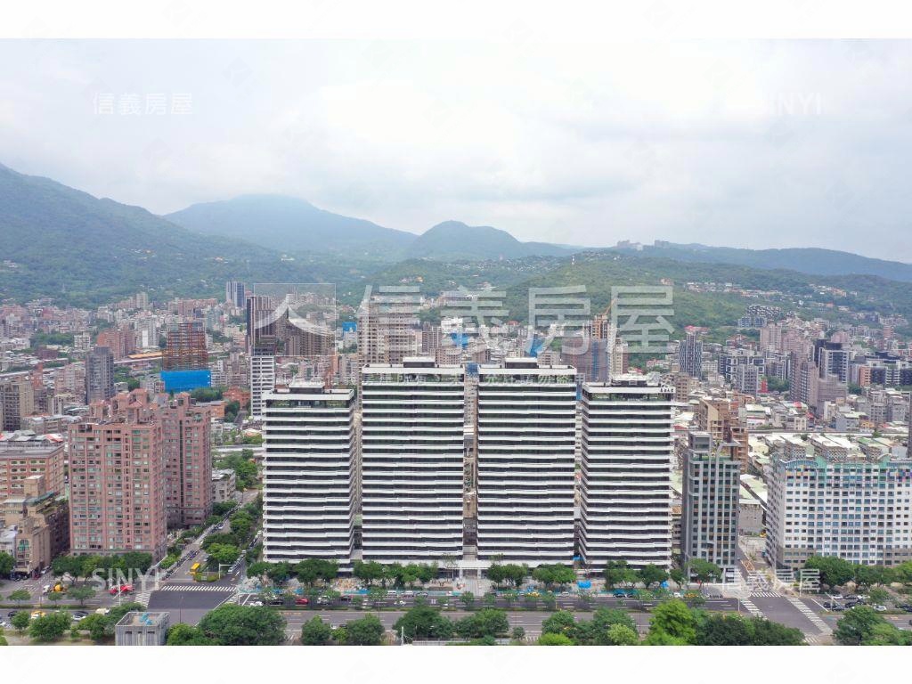 【萬企大業】高樓遠眺山景房屋室內格局與周邊環境