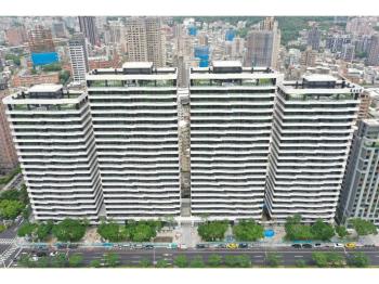 【萬企大業】高樓遠眺山景