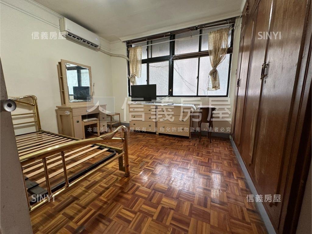 中正學區捷運三房房屋室內格局與周邊環境