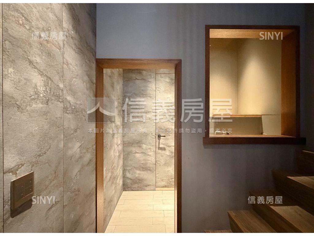 艾司摩爾｜輕奢質感金店面房屋室內格局與周邊環境