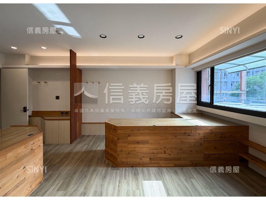 艾司摩爾｜輕奢質感金店面房屋室內格局與周邊環境