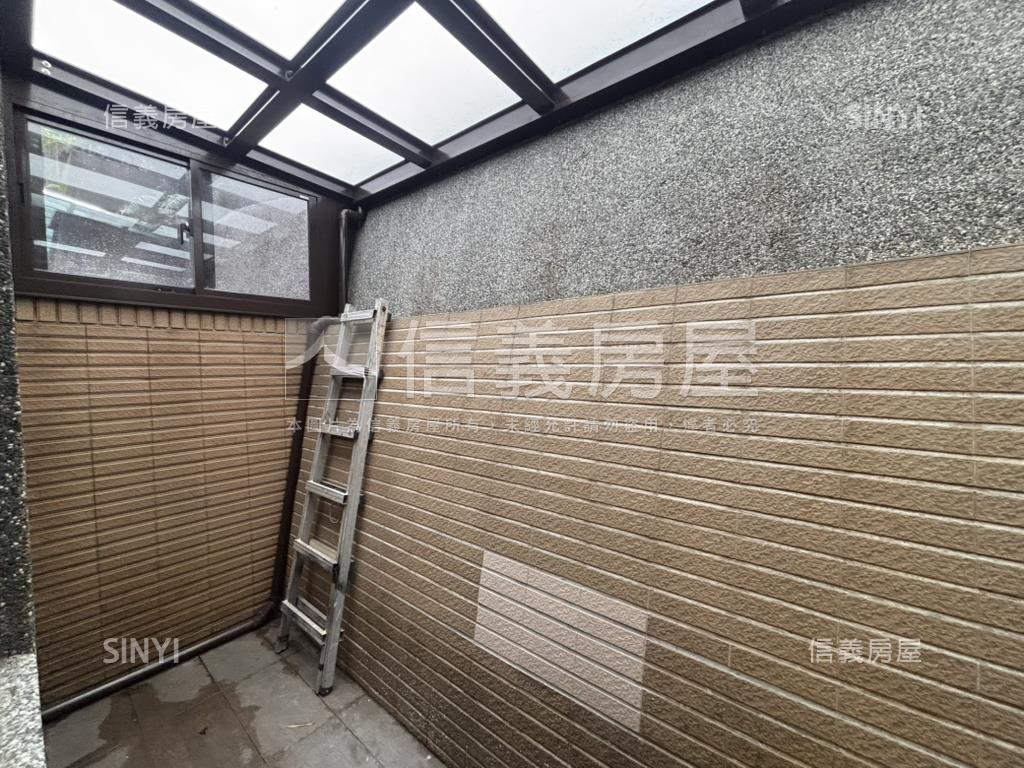 水明漾．依山傍水裝潢別墅房屋室內格局與周邊環境