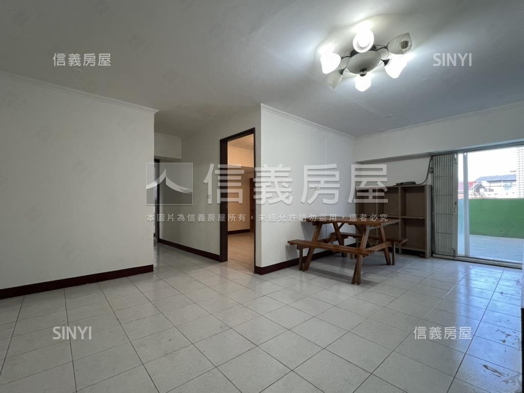 赤崁樓低總價華廈房屋室內格局與周邊環境