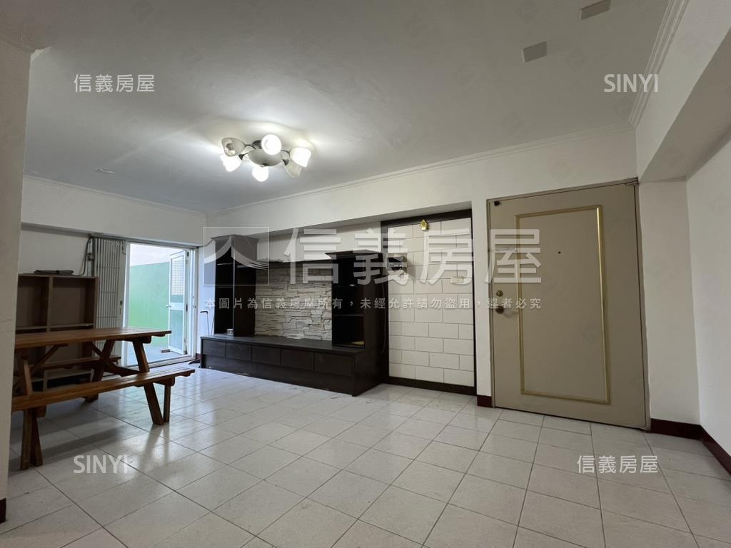 赤崁樓低總價華廈房屋室內格局與周邊環境