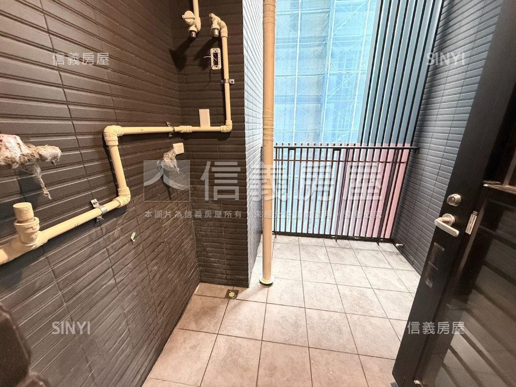 宏盛心中央三房車位房屋室內格局與周邊環境
