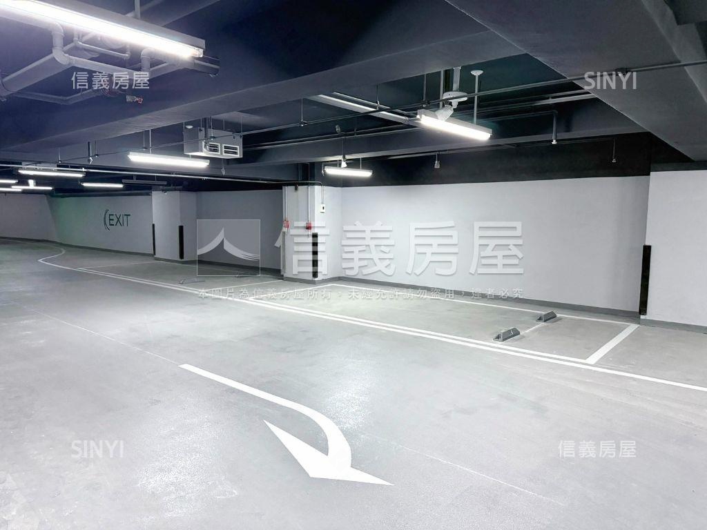 宏盛心中央三房車位房屋室內格局與周邊環境