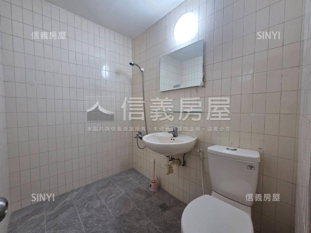 武廟商圈精美三房公寓２樓房屋室內格局與周邊環境