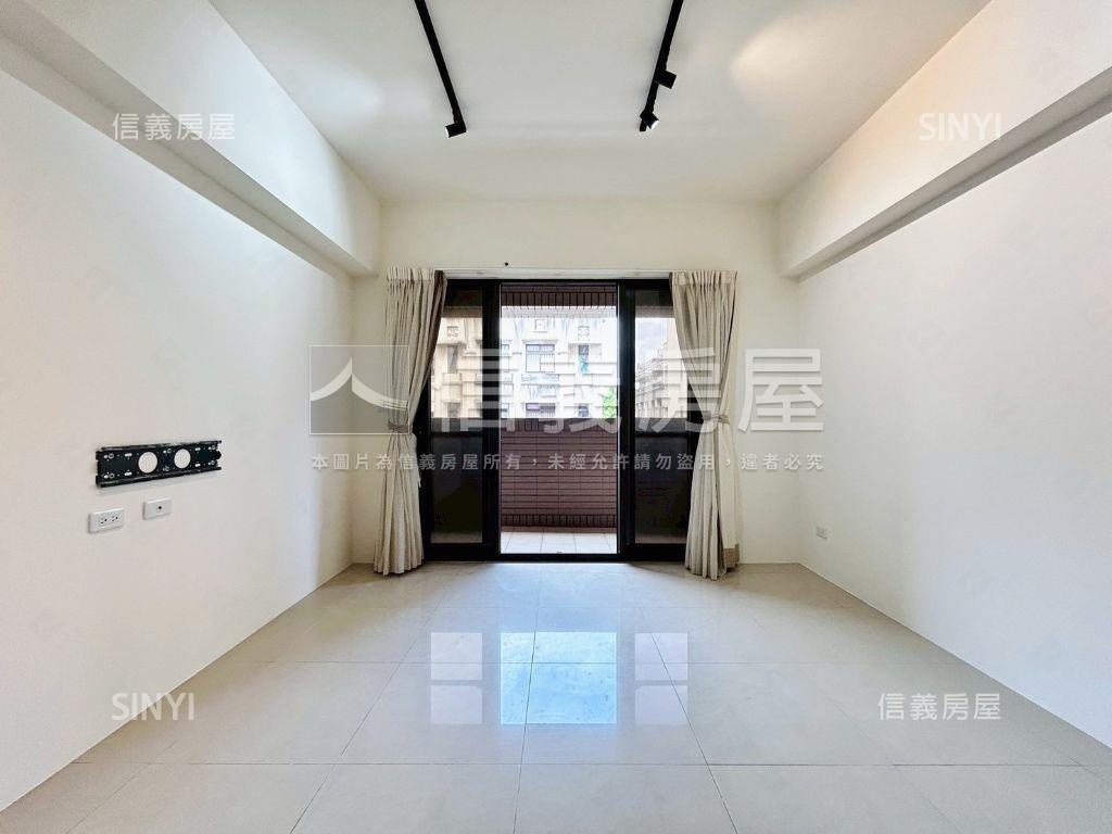 北屯近７４三房裝潢美屋房屋室內格局與周邊環境