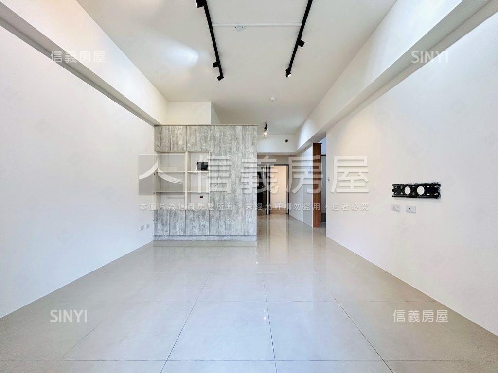 北屯近７４三房裝潢美屋房屋室內格局與周邊環境