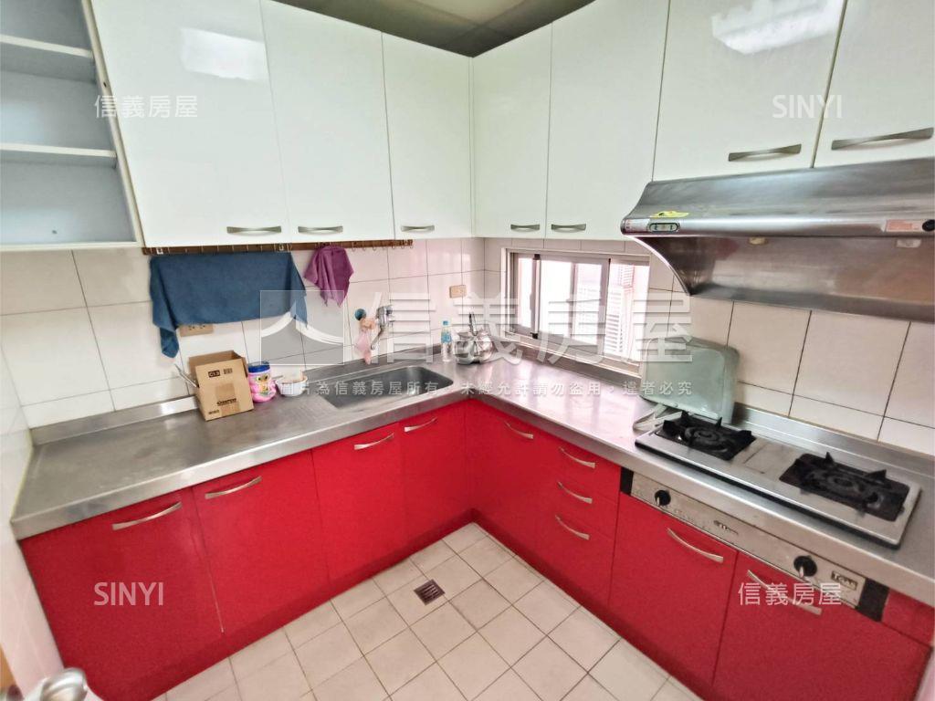 合群和區景觀視野美邸平車房屋室內格局與周邊環境