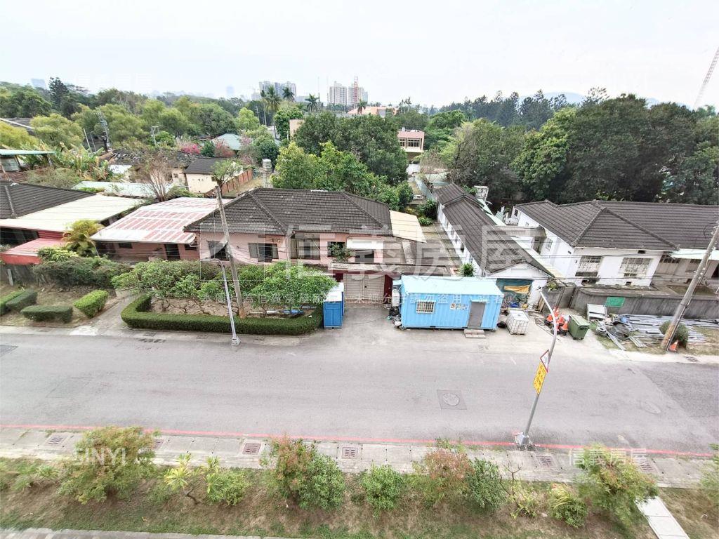 合群和區景觀視野美邸平車房屋室內格局與周邊環境