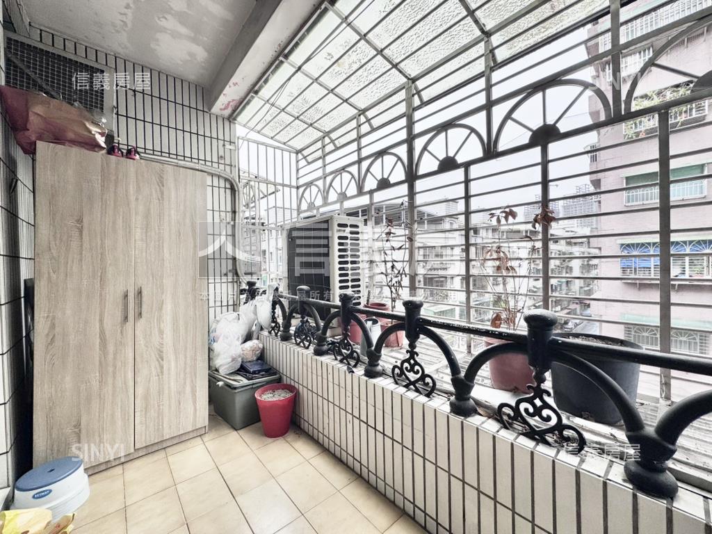 江子翠文聖美宅房屋室內格局與周邊環境