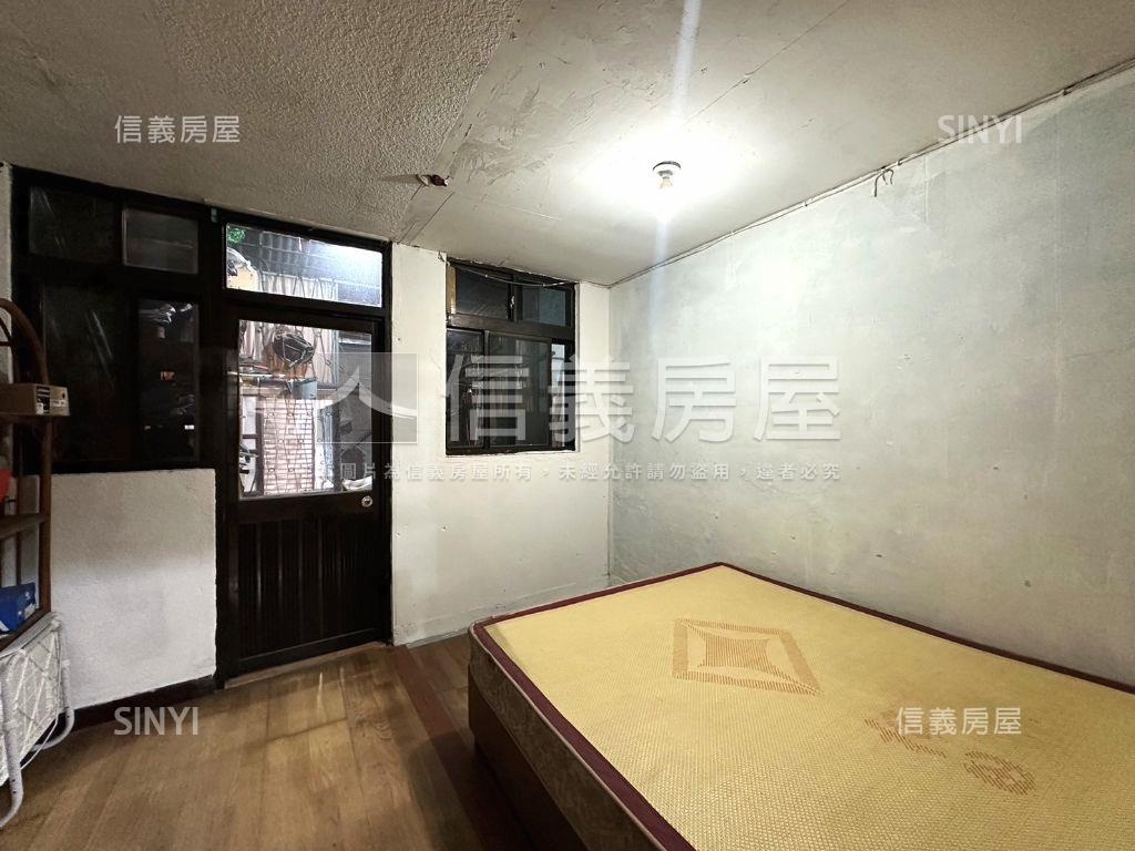 萬大路２樓成家房屋室內格局與周邊環境