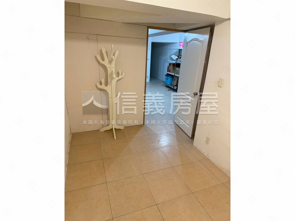 德昌街一樓魔術空間房屋室內格局與周邊環境