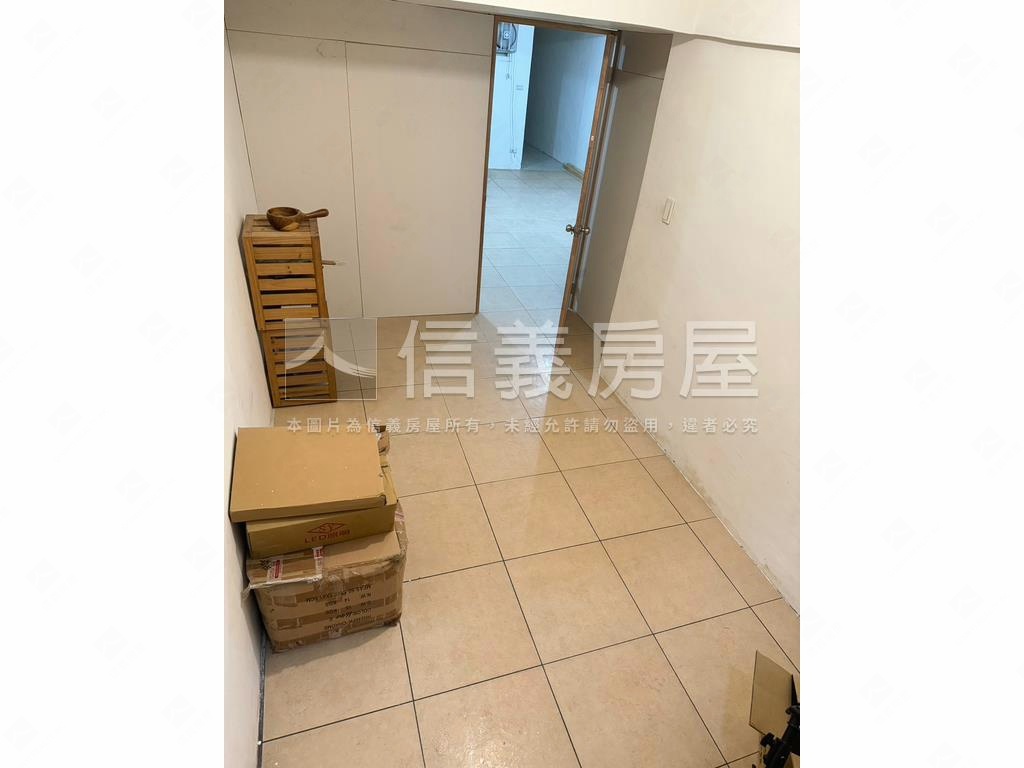 德昌街一樓魔術空間房屋室內格局與周邊環境