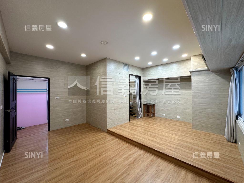 巨蛋邊間面寬｜正三樓店面房屋室內格局與周邊環境