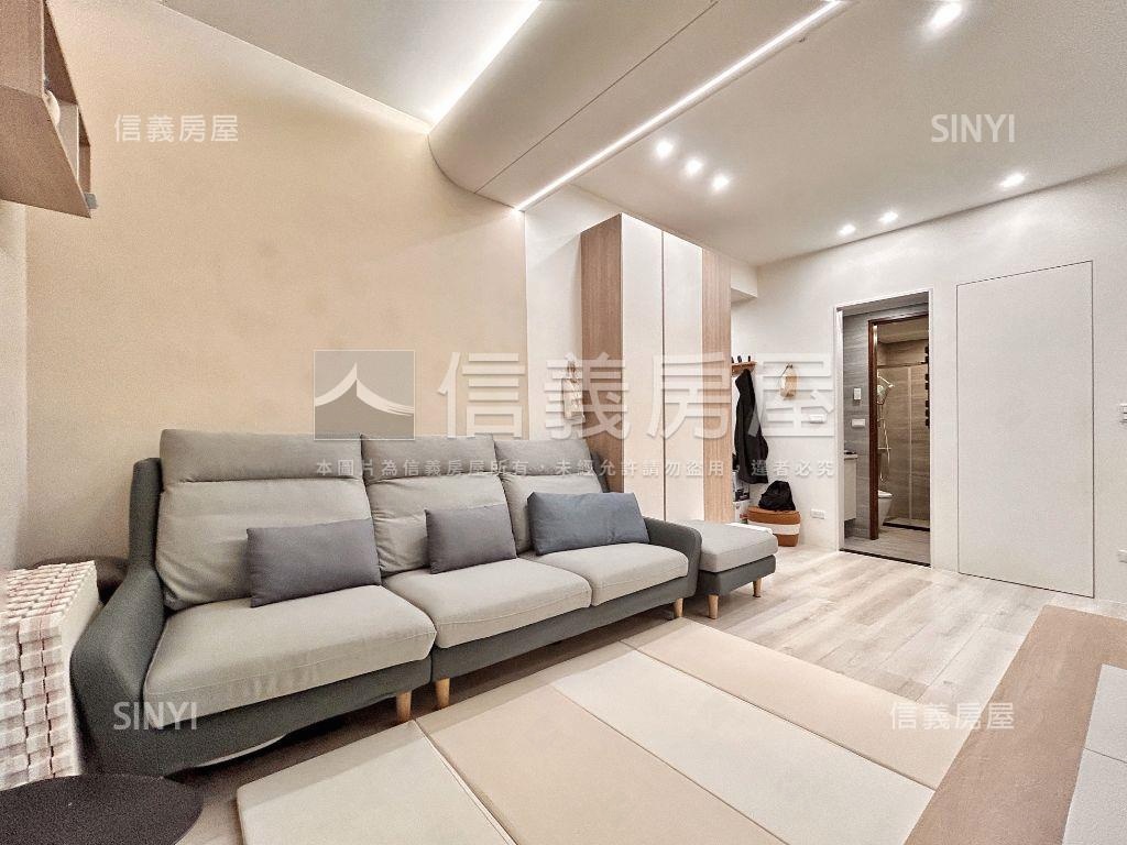 副都心旺年匯兩房車位房屋室內格局與周邊環境