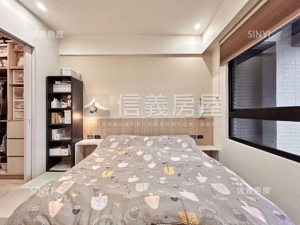 副都心旺年匯兩房車位房屋室內格局與周邊環境