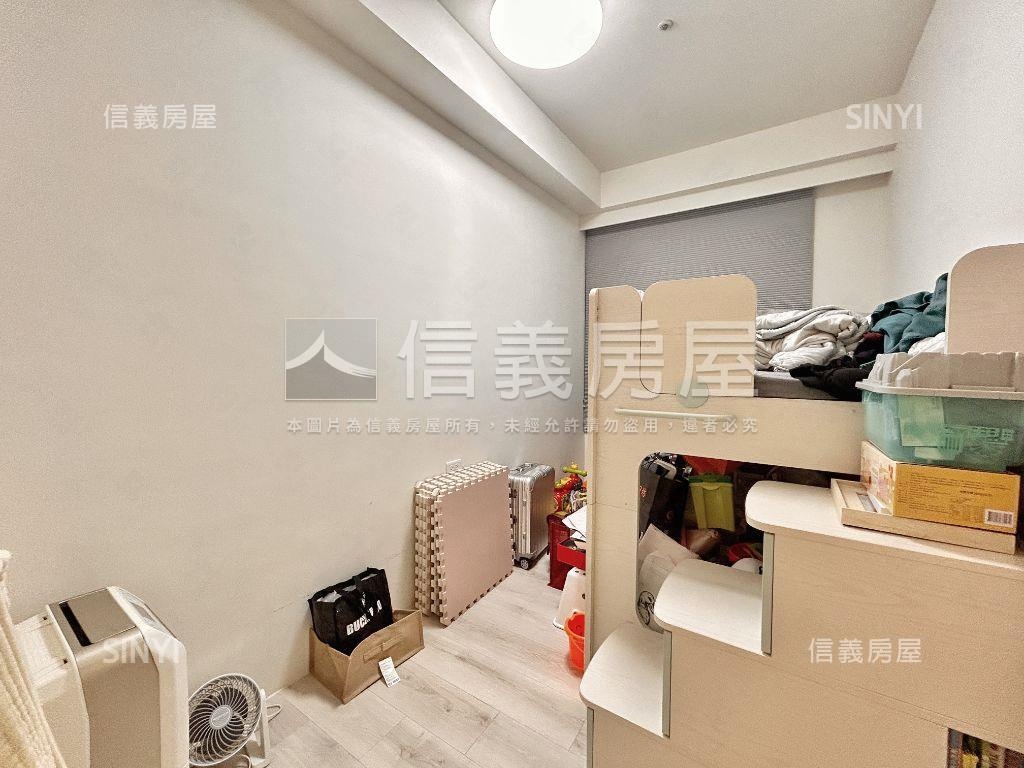 副都心旺年匯兩房車位房屋室內格局與周邊環境